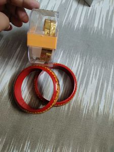 Red &amp; Gold Bangles Set