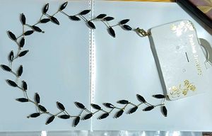 Elegant Black Leaf Necklace