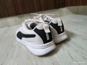 Puma White & Black Sneakers
