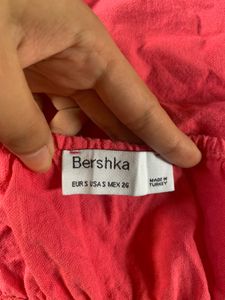 Bershka Vibrant Pink Halter Neck Crop Top ⭐️