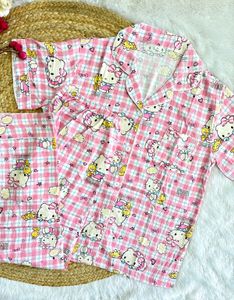 pink hello kitty nightsuit