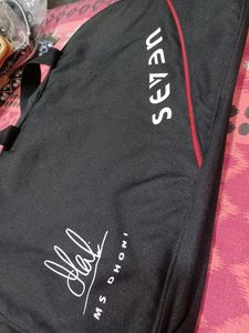 Seven - Dhoni brand travel bag unused with tag