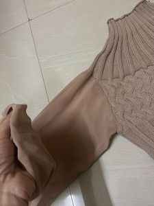 Chic Ribbed Mesh Sleeve Top