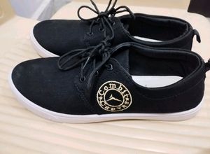 offer🔥Combit Black Casual Shoes