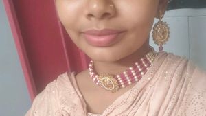 Elegant Kundan &amp; Pearl Choker Set
