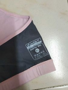 Lovable Pink Sports Bra for Women