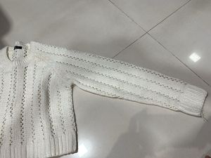 Chic white Knit Sweater