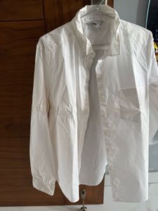 H&amp;M White Button-Up Shirt