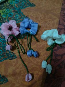 Cute Flower Scrunchie Set pack of 3