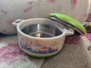 Mini hot pack container