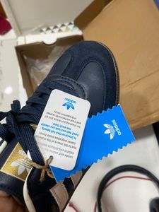 Adidas Samba OG ‘Night Navy Gum’