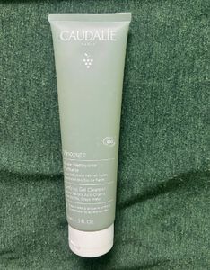 CAUDALIE paris Vinopure Purifying Gel Cleanser