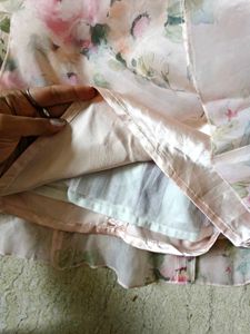 Floral Dress 4-6 yrs