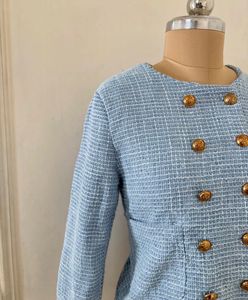 Chic Tweed Cropped Jacket