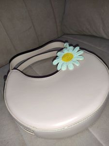 Odette Creamy pink sunflower Slingbag