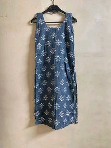 Blue &amp; White Print Sleeveless Dress