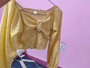 Yellow peplum cute top
