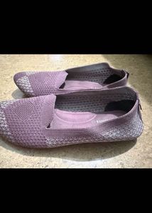 Comfortable Women's Knit Flats
