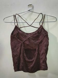 Criss-Cross Strap Sports Bralette top