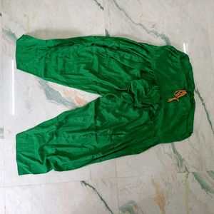 banarsi Red Kurta Set with Green Bottom