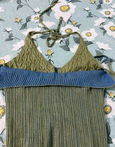 Chic Ribbed Halter Neck Top