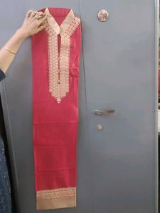 Elegant Red Kurta Set with Intricate Embroidery