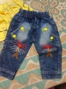 Cute Yellow Top &amp; Denim Jeans Set