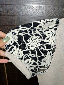 Women's Lace Sleeve Top