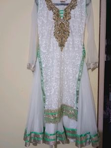 Elegant White &amp; Green Embroidered Salwar Kameez