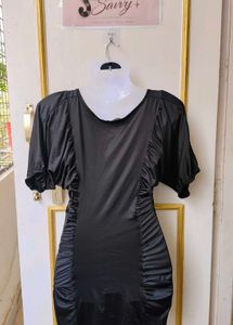 Chic Black Ruched Short Sleeve Dress