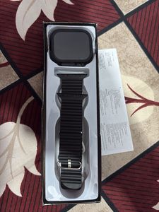 Smartwatch with Large Infinite Display