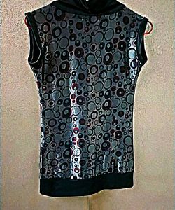 Sleek Circle Print Cowl Neck Top ❤️