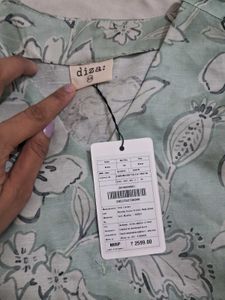 Elegant Floral Print Kurta