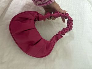 aesthetic pink shoulderbag