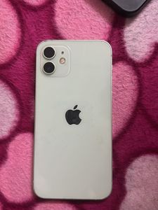 iPhone 12 - Great Condition!