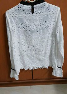 Elegant White Lace Blouse - M Size