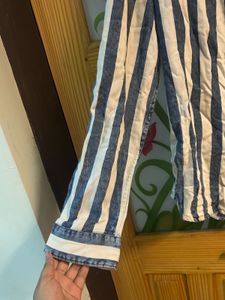 westside Blue &amp; White Striped Button-Up Shirt
