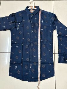 Slimfit Blue Leaf Print Casual Shirt