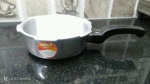 Pressure Cooker. Without Lid