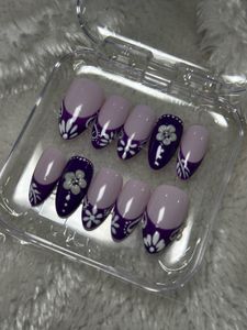 Handcrafted Purple Mehndi Floral 3D Press-On Set