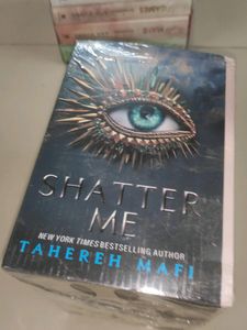 Shatter Me 9 Books Box Set Premium Quality