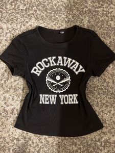 Fitted Graphic Tee