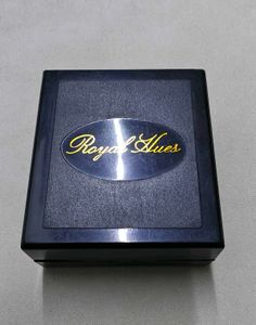 Elegant Cufflinks &amp; Tie Clip Set (NEW &amp; UN-USED)