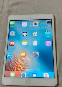 Apple iPad Mini Silver