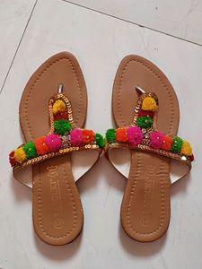Flat Sandals For Women