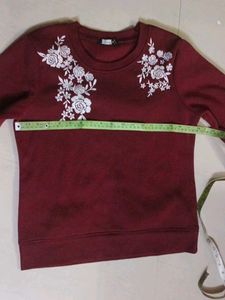 tokyo talkies Embroidered Sweatshirt brand new