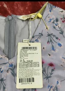 Chic Floral Print Dress