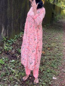 alia cut kurti set