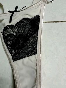 brand new Lace Trim G-String with Metal Rings