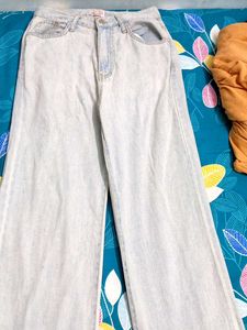 Light Wash Wide Leg Jeans